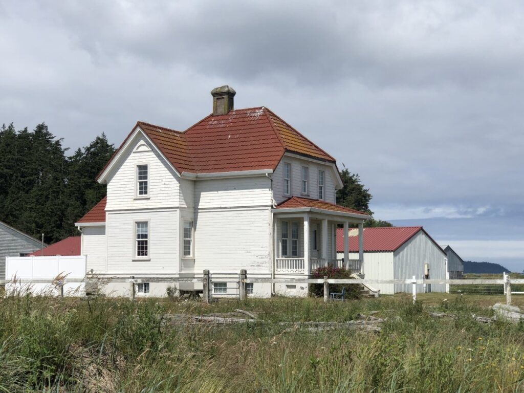 Marrowstone Point Salish Sea Lighthouses   Marrow 2 1024x768 